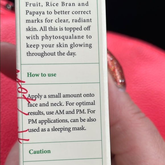 Dark Spot Correcting Glow Serum - Picture 4 of 6